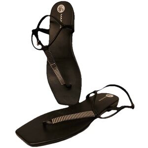 MAKRIS Handmade Leather Flat Thong Black Sandals W/Metal Accents Size 6.5 & 8.5